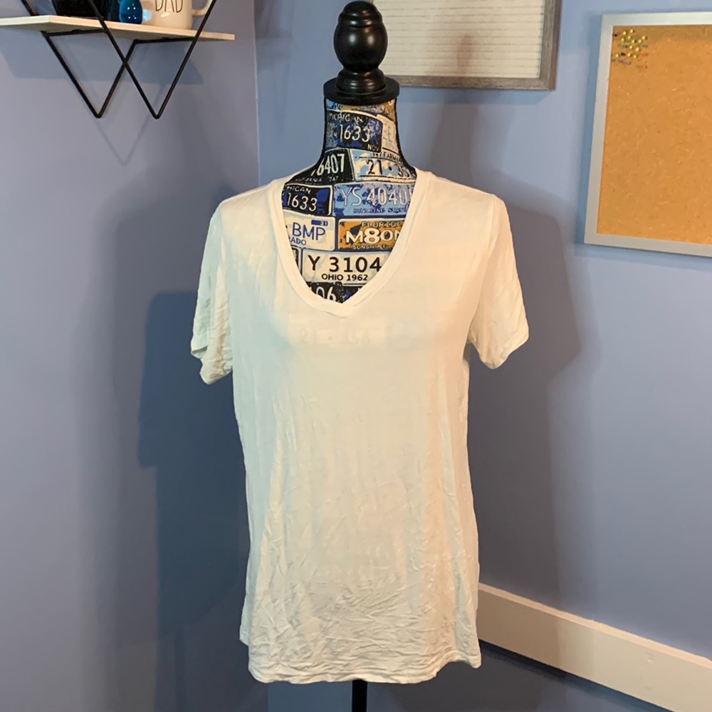 Shein V Neck Tee.  White. Large. Good Condition.